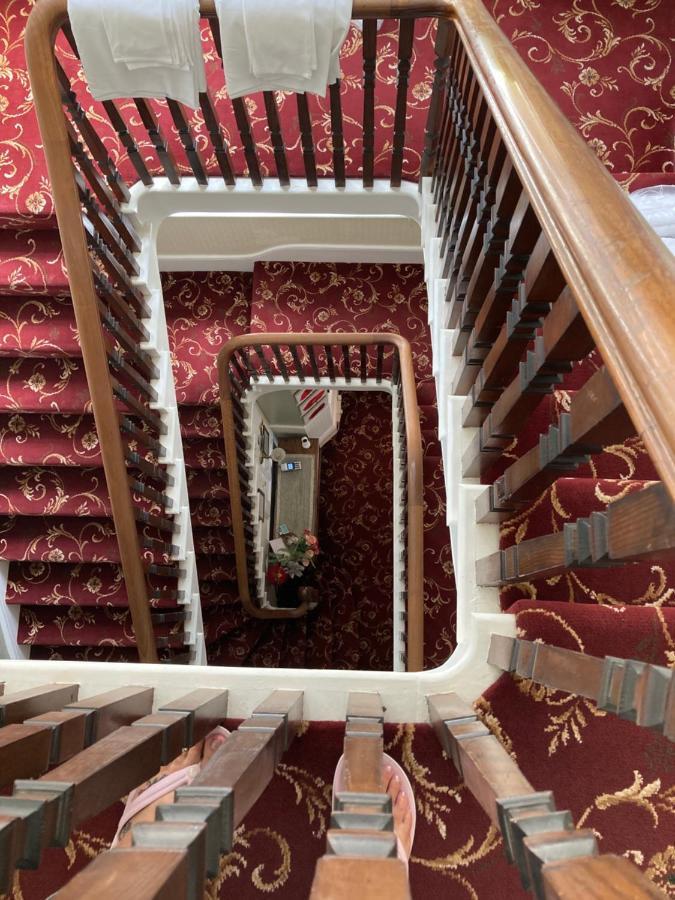 Rutland Guest House St Leonards-on-Sea Экстерьер фото