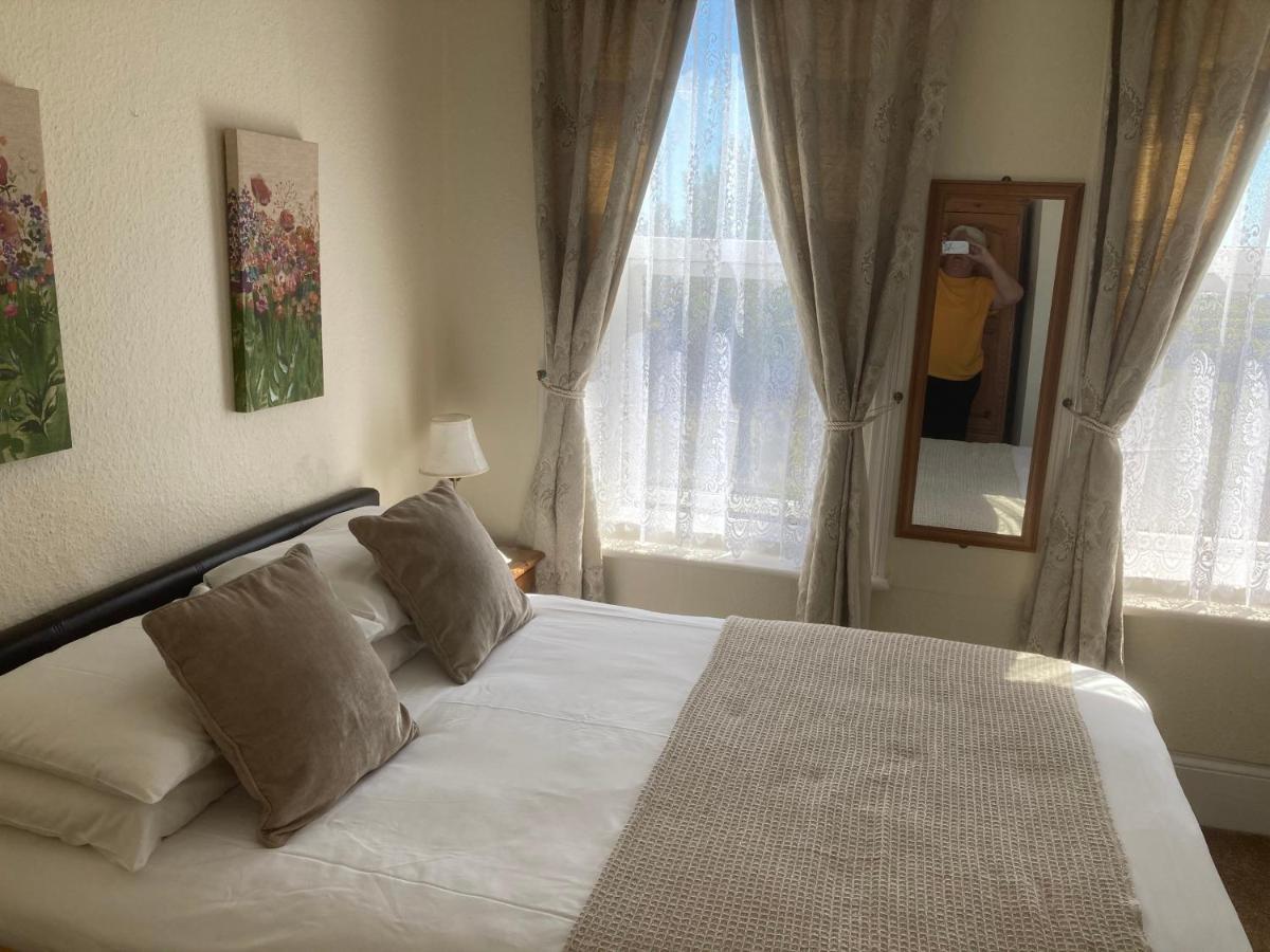 Rutland Guest House St Leonards-on-Sea Экстерьер фото